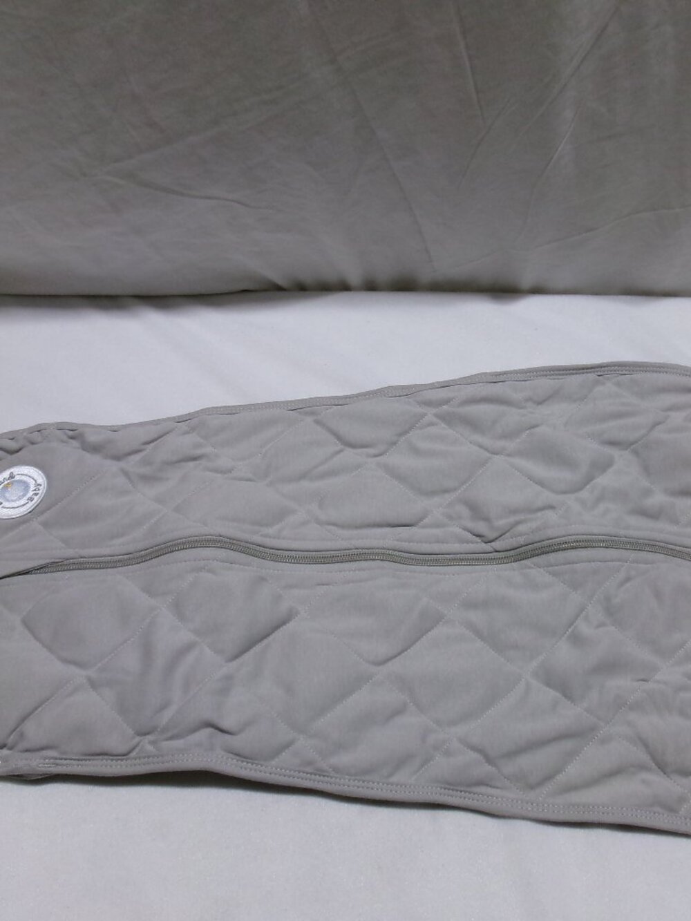 Dreamland Baby Weighted Sleep Swaddle & Sack Moon Grey 0-6 Months  P4